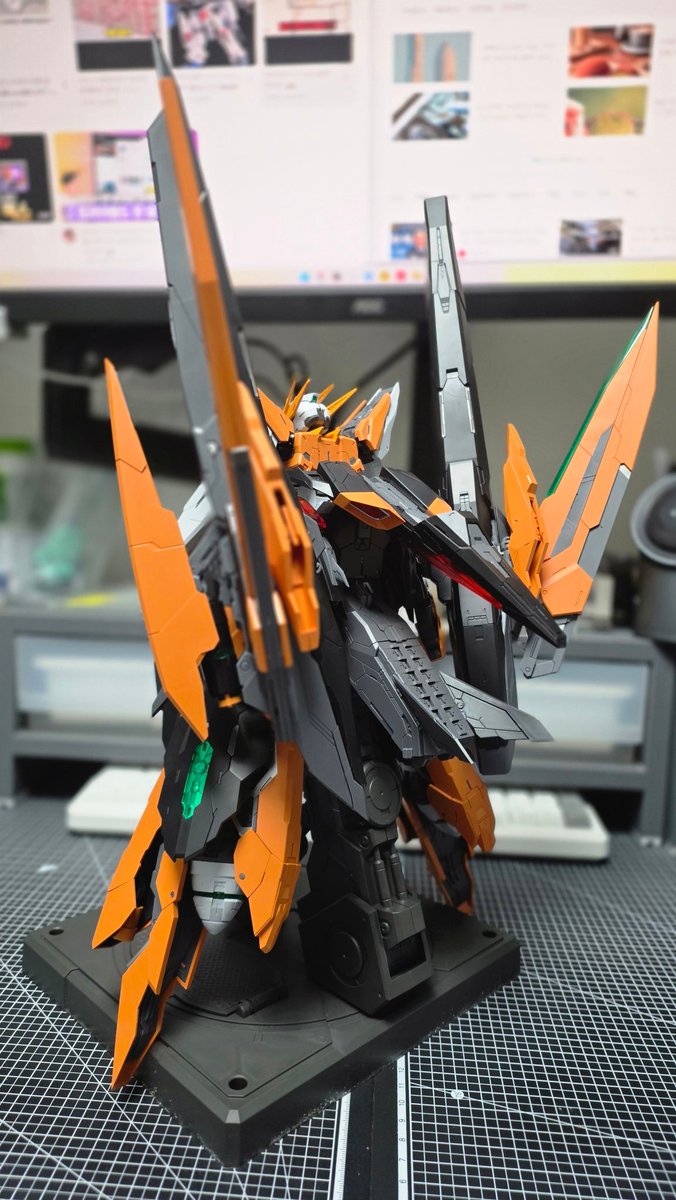 tinyapl_'s tweet image. 하루트