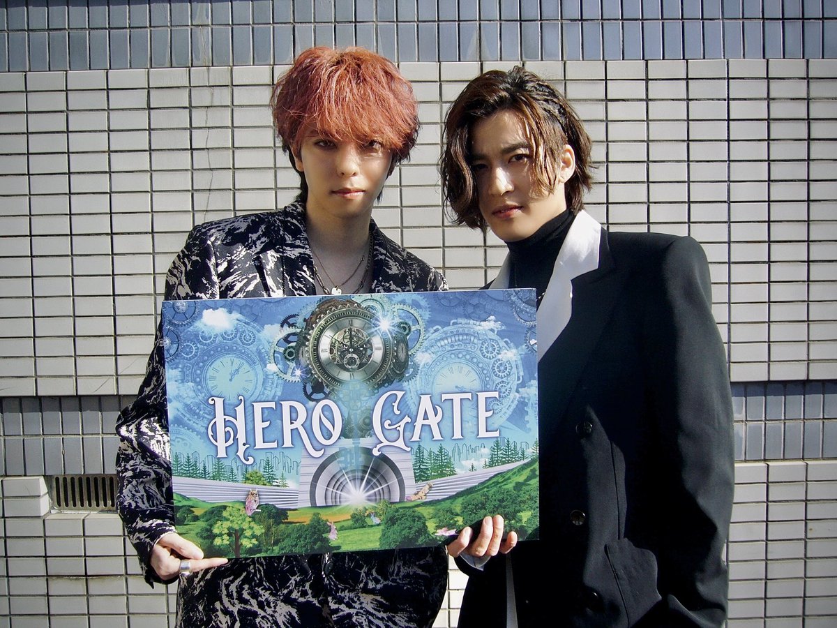 Embers_STAFF's tweet image. 1/25(日) #HEROGATE 
@代々木公園野外ステージ

SET LIST
1. RED DOG
2. OK
3. Want You Back
4. Untitled Hero
__________________

🔥3曲連続配信リリース決定
2/2(月)0:00 3rd Single『RED DOG』
2/16(月)0:00 4th Single 『Untitled Hero』
3/2(月) 0:00 5th Single 『？？？』…