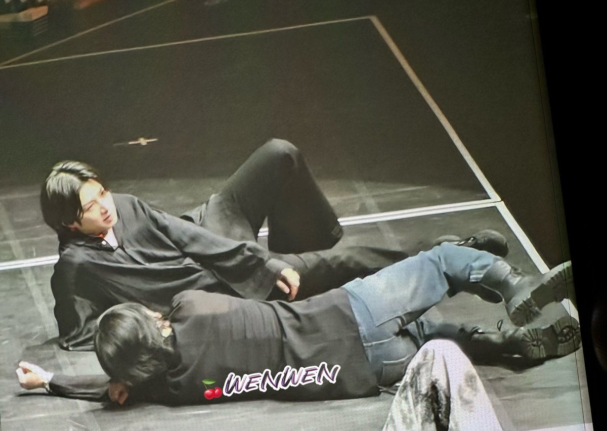 starkimheenim's tweet image. 🤣🤣🤣🤣🤣🤣