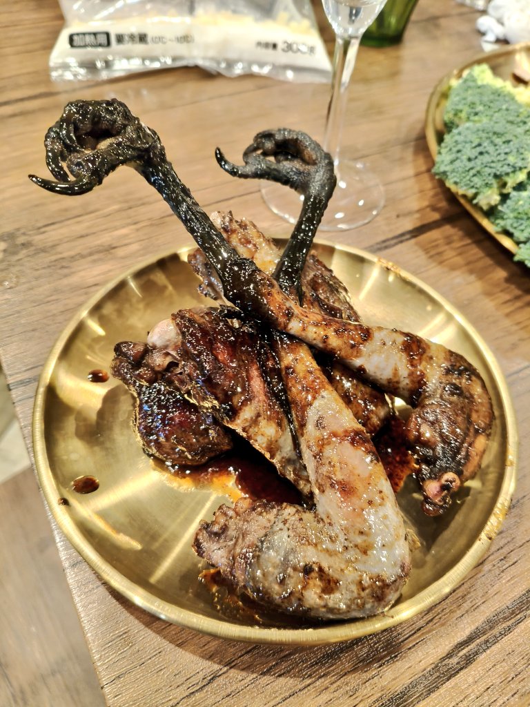 とらみかんさん主催のｼﾞﾋﾞｴ×推酒持寄会に参加しましたー！
🐗🦌🧸🐦‍⬛の野生的な旨味と謎酒(美味しい)の情報量に圧倒ｯｯ!!
＿人人人＿
＞　🐦‍⬛　＜ｶｧ-
￣Y^Y^Y￣
みなさまありがとうごさいました〜！