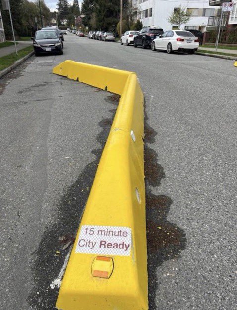 BRITAIN IS BROKEN 🇬🇧 tweet media