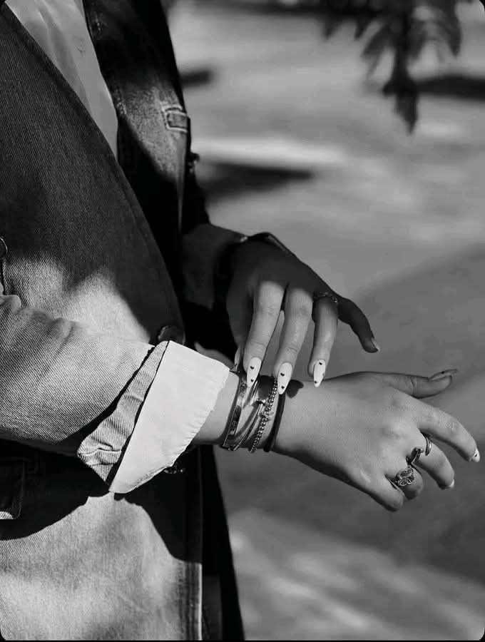 غہٰٰٛﹻۗﹻزل tweet media