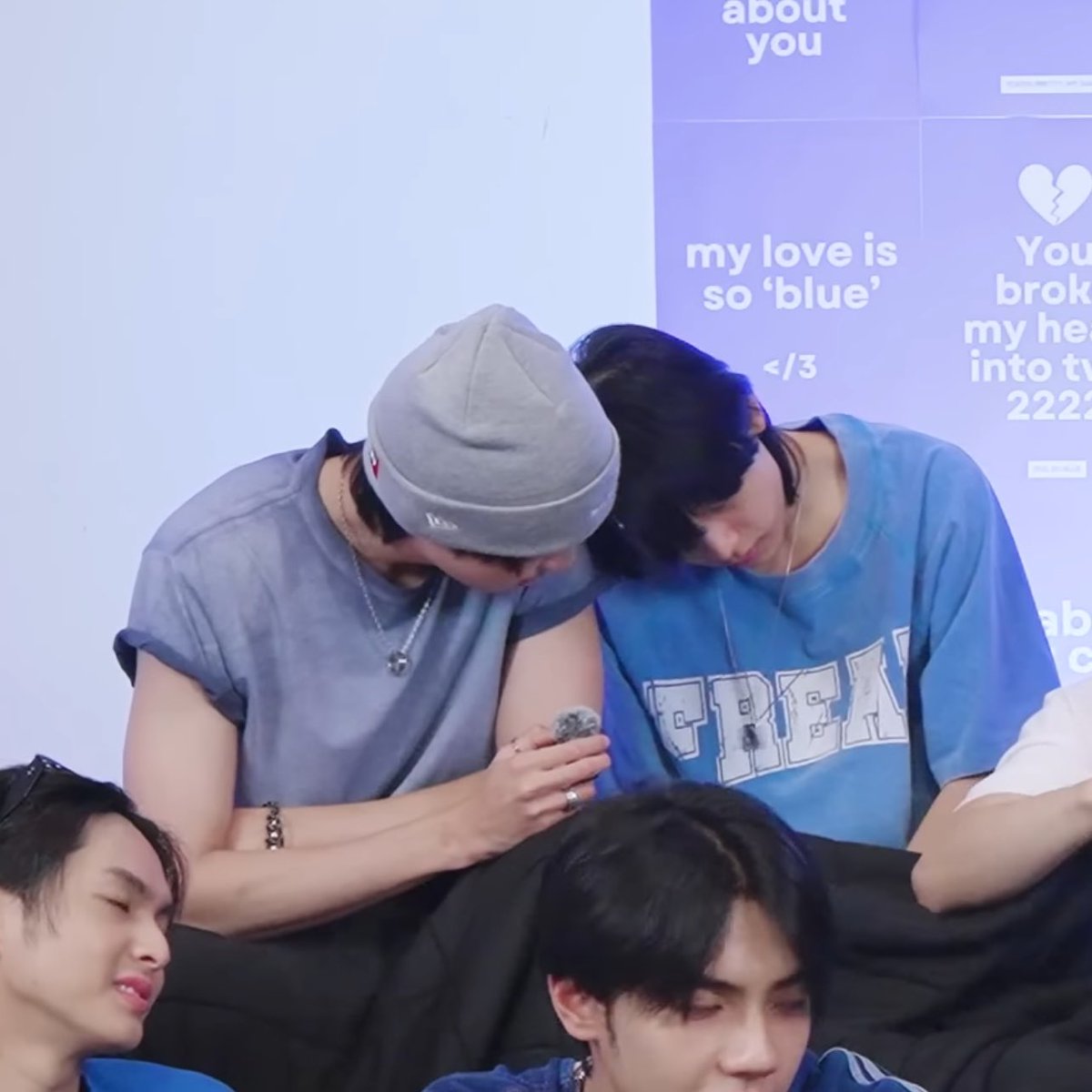 jjnnex_'s tweet image. ไหนเพิ่นว่าไม่อ้อนพี่อลัน ไม่อ้อนแบบใดนิลูกกก

#NEXnattakit #ALANpasawee