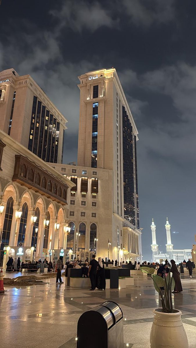 ranaaly86's tweet photo. ✨ لأن أفضل عملائنا يستاهلون الأفضل دائمًا ✨
تشرفنا بتسكين نخبة عملائنا المميزين في فندق العنوان 🏨
فخامة، راحة، وخدمة راقية تل��ق بذوقكم وثقتكم فينا 🌟
وعدنا دايمًا إن اختيارنا يكون على أعلى مستوى.

للحجز والاستفسار 
https://t.co/adAGCzfGhW https://t.co/xUQSovaZKB