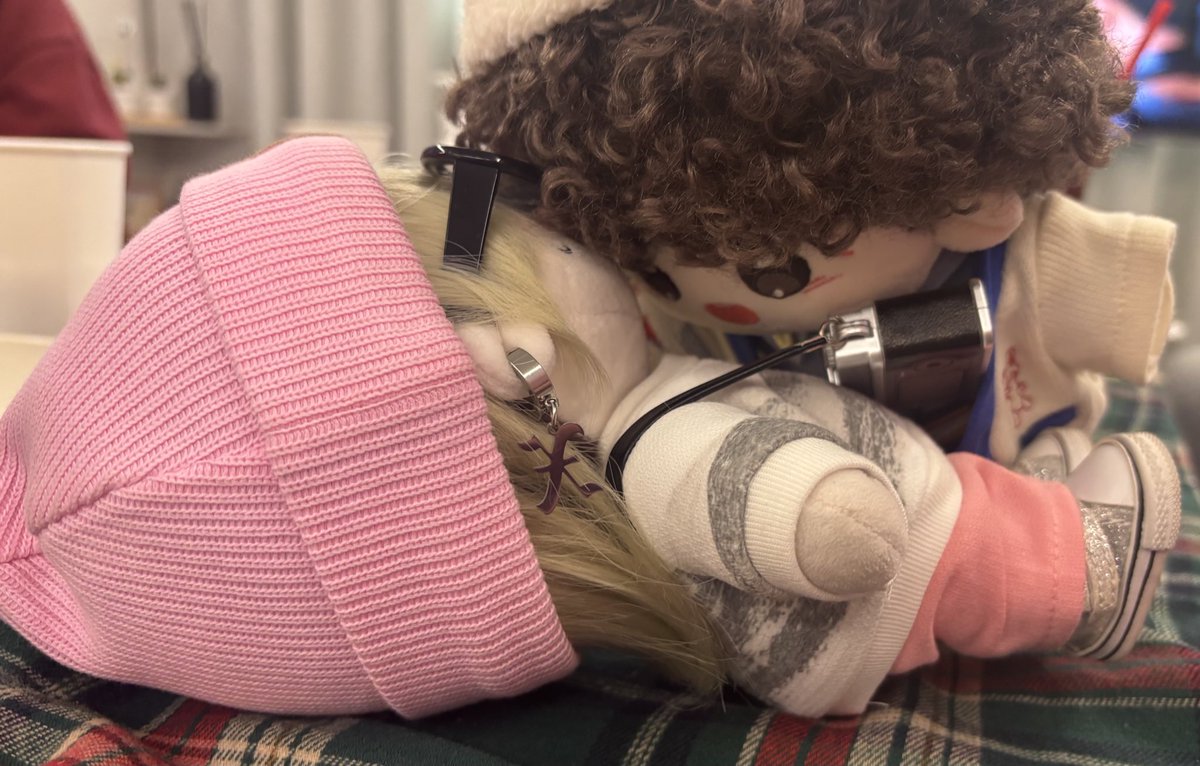 맛있는거 먹을땐 무족권 티나는편🧆