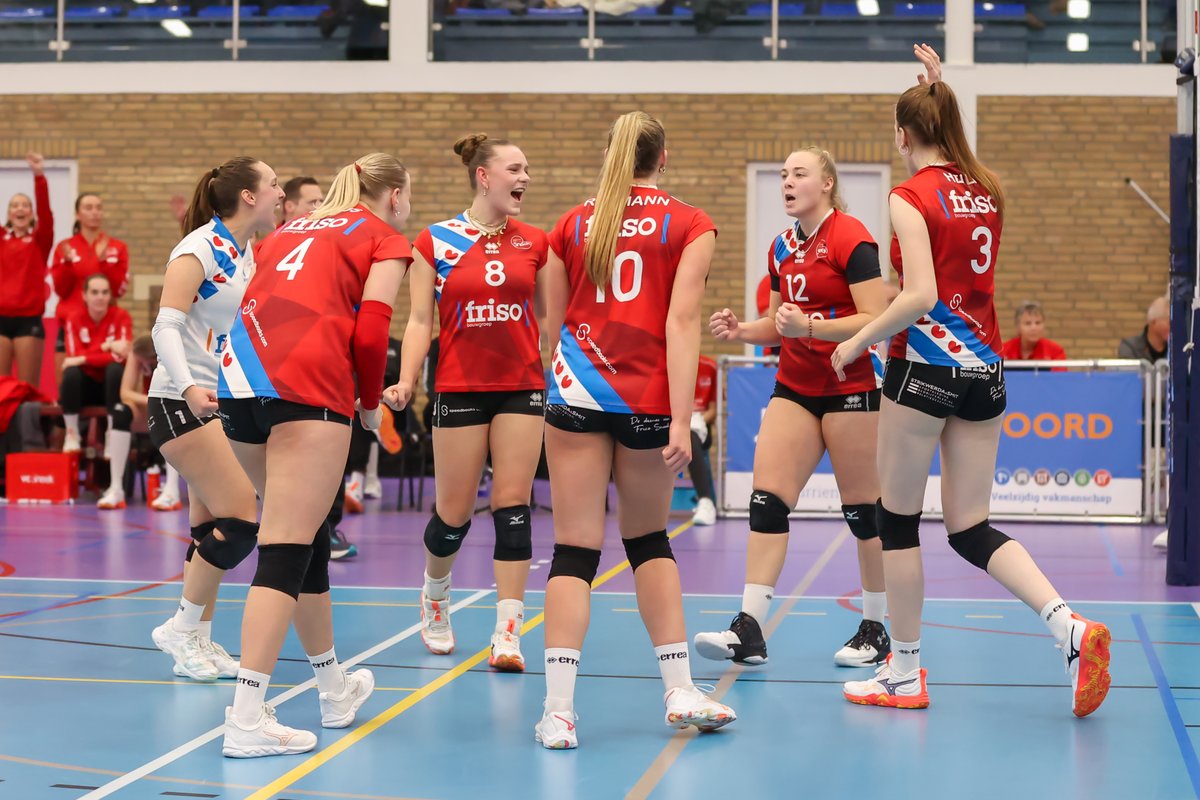 VC Sneek moest er hard voor werken om Superdivisionist Sliedrecht Dames2 in de beker de baas te blijven. Lees het verslag nu op VoV.
vizieropvolleybal.nl/geen-overuren-…