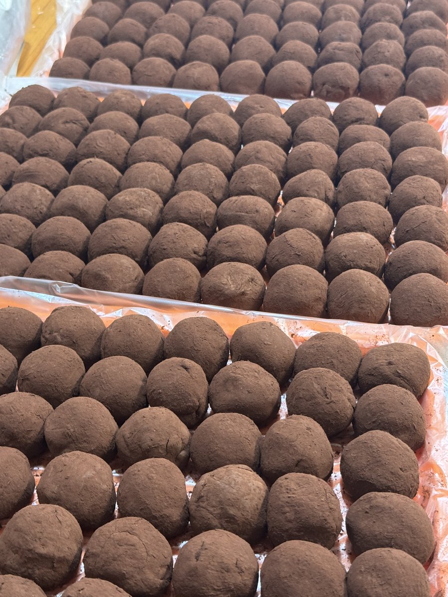 black__cheeze's tweet image. 두쫀쿠로 방탄소년단 콘서트 티켓 양도 받습니다. 
두쫀쿠 약 200개 보유중