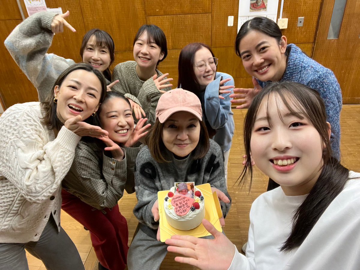 加藤さんのお誕生日🎂当日お祝い🥂
みんなとも会えて頭もシャッフルされて素敵時間でした☺️