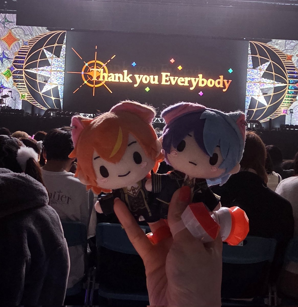 choc1748's tweet photo. 最高に楽しかったー！窓ミクちゃん出てきて泣いたありがとうありがとう
#セカライ5th https://t.co/oxMzuYZ1hs