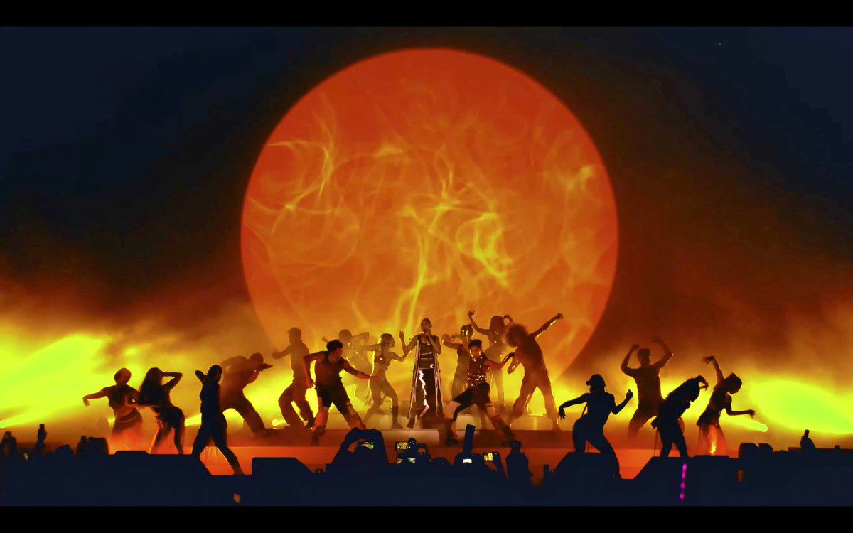 louiereyasher's tweet image. Sarah Geronimo holds several records in Araneta Coliseum with her iconic “Tala”. 

No artist has done that in the past decades.

@JustSarahG #SarahGeronimo