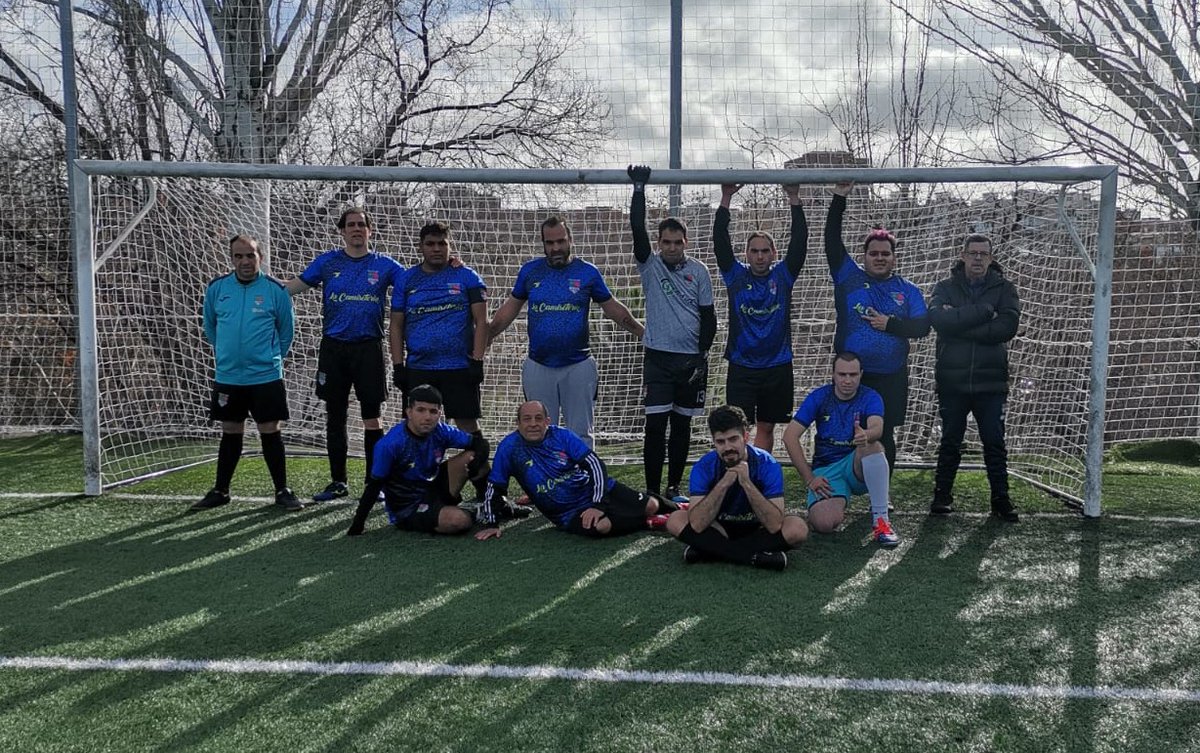 Esta mañana nuestro equipo de fútbol-8 se ha desplazado hasta el centro deportivo municipal de la Elipa en Madrid para jugar su partido de liga de Femaddi.