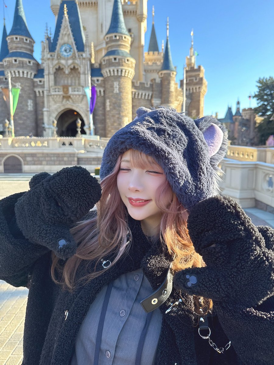 mizuyuno_'s tweet image. 幼馴染と遊んできた！