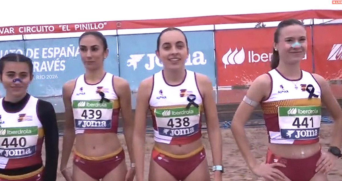 Las chicas sub-23 de Castilla-La Mancha han sido quintas y Ana Hernández Postigo, del <a href="/AtletismoToledo/">ClubAtletismoToledo</a>, 42ª en el nacional individual y por federaciones de cross de este domingo en Almodóvar del Río (Córdoba). Castilla y León y María Viciosa, vencedoras. 💛 <a href="/atletismoRFEA/">atletismoRFEA</a> 
￼
