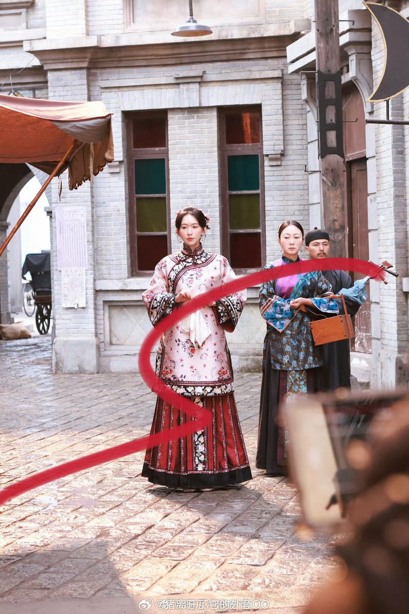 FKShi's tweet photo. #LinChiLing filming drama 玉兰花开君再来 / Yu Lan Hua Kai Jun Zai Lai / The Way You Come Back.

25/01/26 https://t.co/tJxmq5tSTE