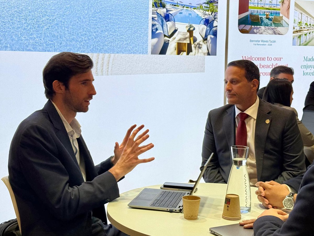 julioroldanpr's tweet photo. La agenda de trabajo por continuar apostando al crecimiento turístico de Aguadilla y la Región no se detiene:
✅ Sostuvimos reunión con Grupo Meliá International quiénes están muy interesados en continuar expandiendo su cadena hotelera en Puerto Rico y ven a Aguadilla como el lugar indicado debido a su crecimiento económico y turístico. Continuarán reuniones de seguimiento con nuestro equipo en Puerto Rico.
✅ Nos reunimos con la compañía portuaria Naviera Balearia donde les comuniqué que el pasado año ordené que se comenzará a realizar un estudio de viabilidad para la creación de un nuevo puerto marítimo en Aguadilla como lo tuvo en el siglo pasado. Al ellos estar establecidos en la Isla dijeron estar muy interesados en ver este proyecto para su eventual desarrollo.
✅ De igual forma nos reunimos con la cadena hotelera europea, Iberostar. Es reconocida por su enfoque en sostenibilidad, calidad y
rentabilidad a largo plazo. Mostraron interés de establecer de llegar a Puerto Rico por nuestra ciudad al saber nuestro incentivos disponibles y la autonomía de Aguadilla de emitir permisos en tiempo record.
Esta administración municipal no vino a gobernar con estilos tradicionales, para tener resultados distintos, tenemos que hacer cosas distintas. Llevar a Aguadilla al mercado internacional es una de mis principales metas desde que asumí el cargo. Cada logro de inversión significa más ingresos para la ciudad lograr más servicios sociales para la gente, crear más empleos y más oportunidades de crecimiento para Aguadilla y la región. #AguadillaAvanza #FITUR26