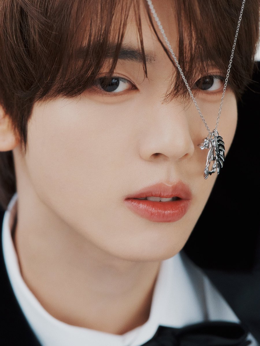 ZEROBASEONE 
Special Limited Album
[𝐑𝐄-𝐅𝐋𝐎𝐖]
 
Concept Photo
#HANYUJIN #한유진

💿Pre-Save
zerobaseone.lnk.to/ZB1_REFLOW

2026.02.02 18:00 (KST)
 
#ZEROBASEONE #ZB1 #제로베이스원
#REFLOW