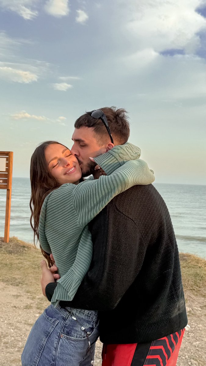 JuliManzotti's tweet image. Tengo nuevas fotos favoritas 🥹