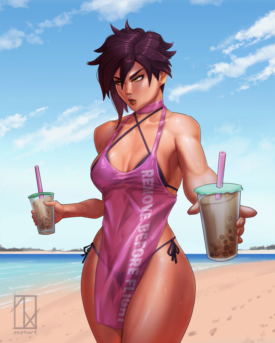 Today's my birthday. Please allow this artist to humbly request a simple like and RT during this day. I thank you very much!