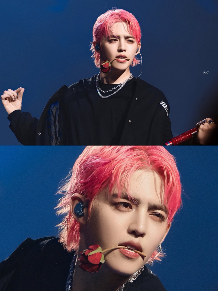 lalaliluvr's tweet image. he's INSANE for this