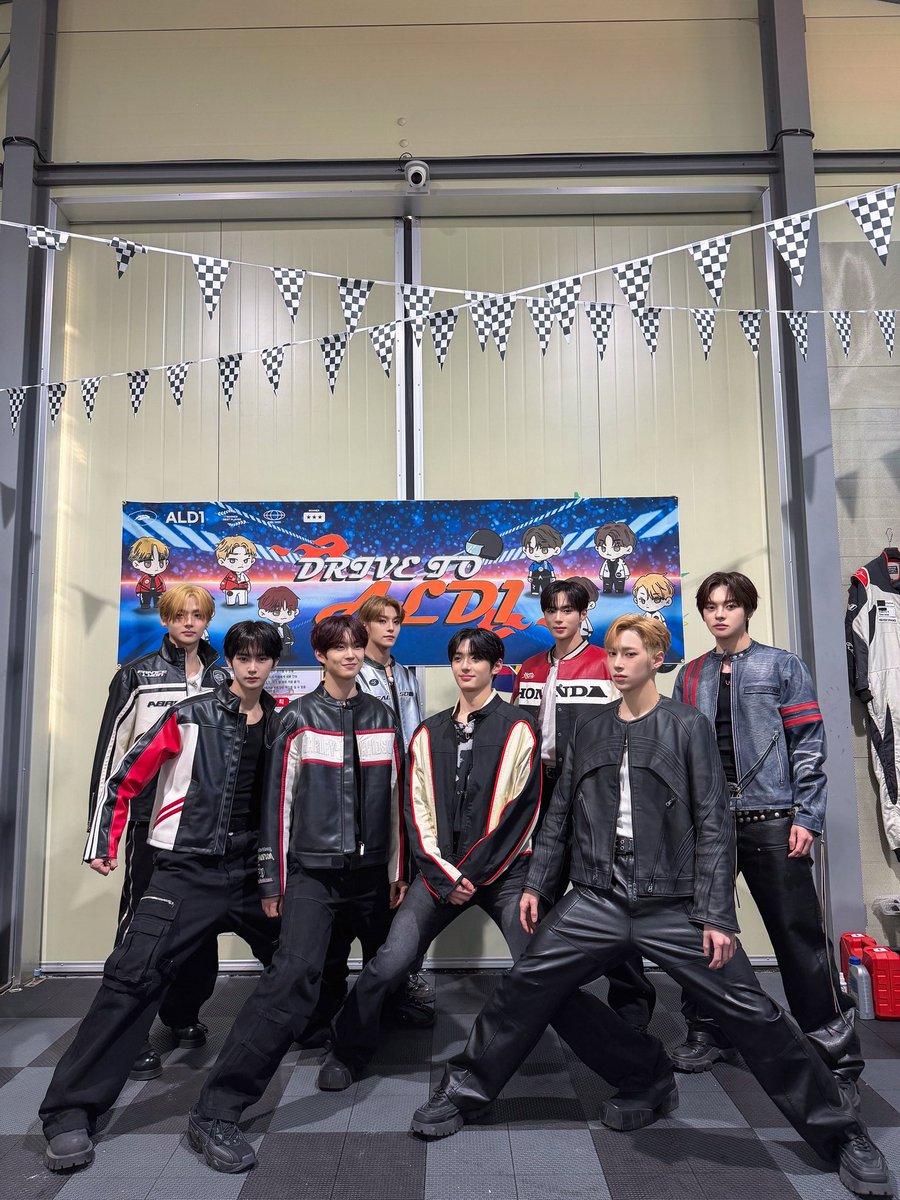 ALD1_official's tweet image. 2026.01.25. 돌박이일

#ALPHADRIVEONE #ALD1
#알파드라이브원