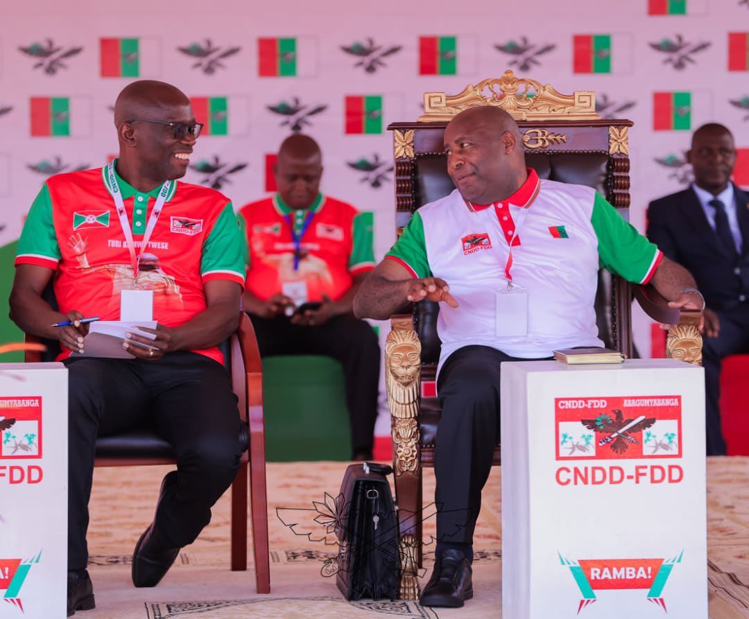 Ikarata itsinda niyi