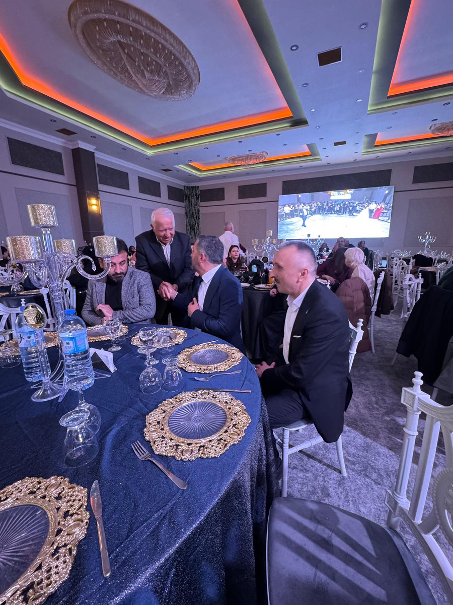 Ertugrulcetin06's tweet photo. Selvinur ve Mustafa Erdem çiftinin düğün merasimine katıldık. Egin ve Emektar ailelerini tebrik ediyor, çiftimize mutlululuklar diliyorum. 

#pursaklar https://t.co/TasIpqwXRO