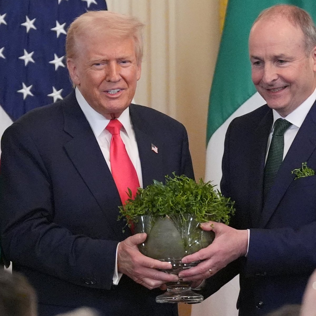 No green washing fascism. A campaign needs to start right now to stop Irish politicians from going to the US for St Patrick’s Day to bend the knee to an authoritarian regime that is executing its own people in the street. Enough is enough #AlexPretti #ReneeNicoleGood #Minneapolis