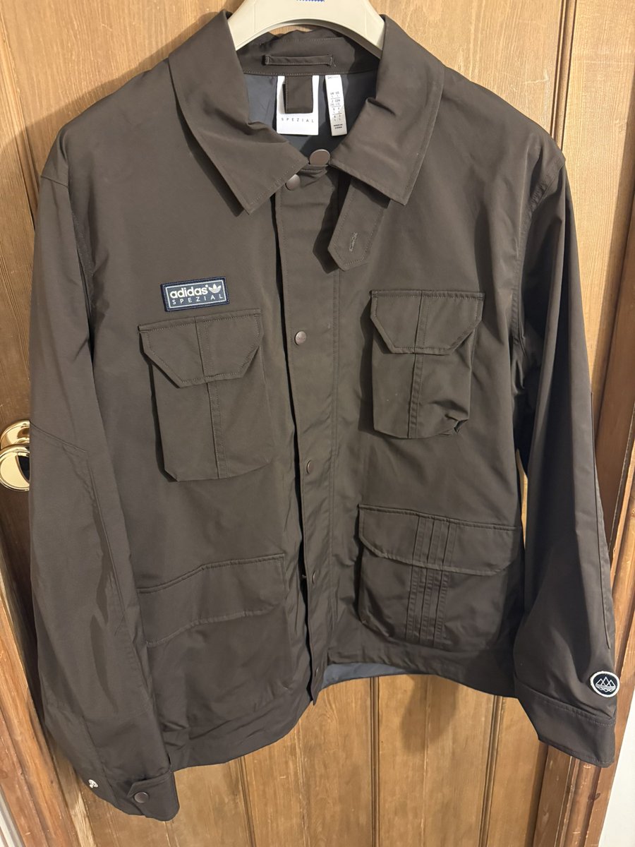 Tideswell96's tweet photo. @adiFamily_ For Sale,

Adidas SPZL Jacket 

9/10 condition 

UK Large 

£190 TYD +4% G&amp;S PayPal 

Thank you https://t.co/qR77aaldQs