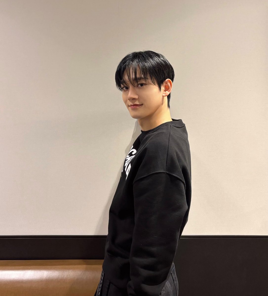 knockknock0408's tweet image. CHEN - inb100_official ins

♡ʾʾ ≽^-⩊-^≼ ⋰˚✩