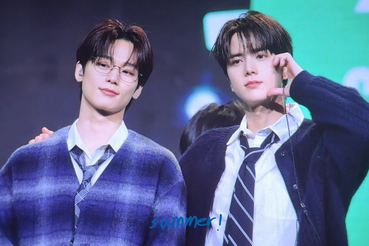 260125 🐱🐶
#주연 #JUYEON #더보이즈 #THEBOYZ
