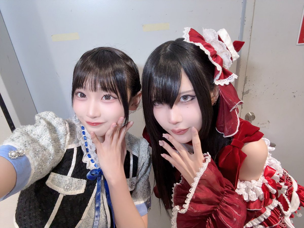 nao_kizuki's tweet photo. あむねこ革命♡-依存してごめん♡-
ありがとうございました😭

 AVAMさんとお話出来て嬉しいでした♪
たくさん刺激をもらいました⭐︎
同じ空間でライブができてとても嬉しかったです♡ありがとうございました！

またご一緒できますように❣️❣️❣️
#たかねこ　#高嶺のなでしこ　 #AVAM さん https://t.co/RDBiq6DLwN