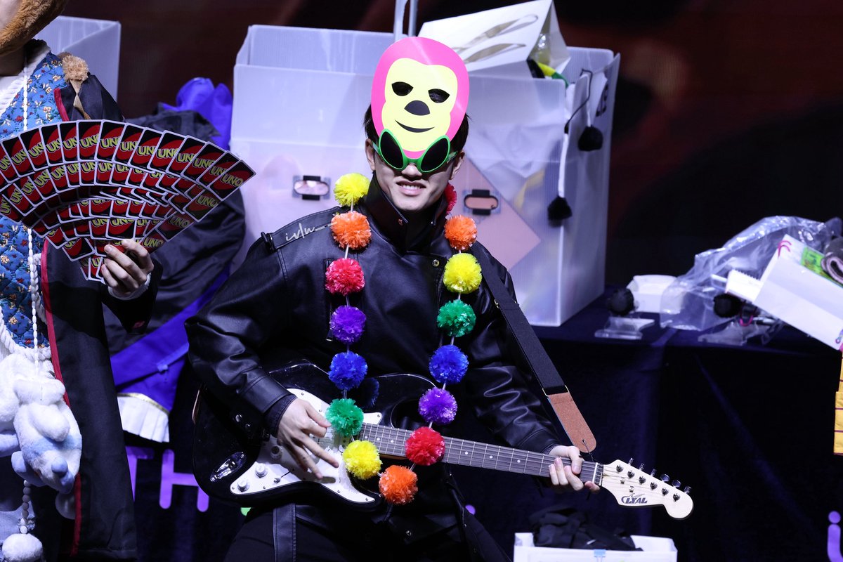 iv ″̮ ″̮ ″̮ tweet media