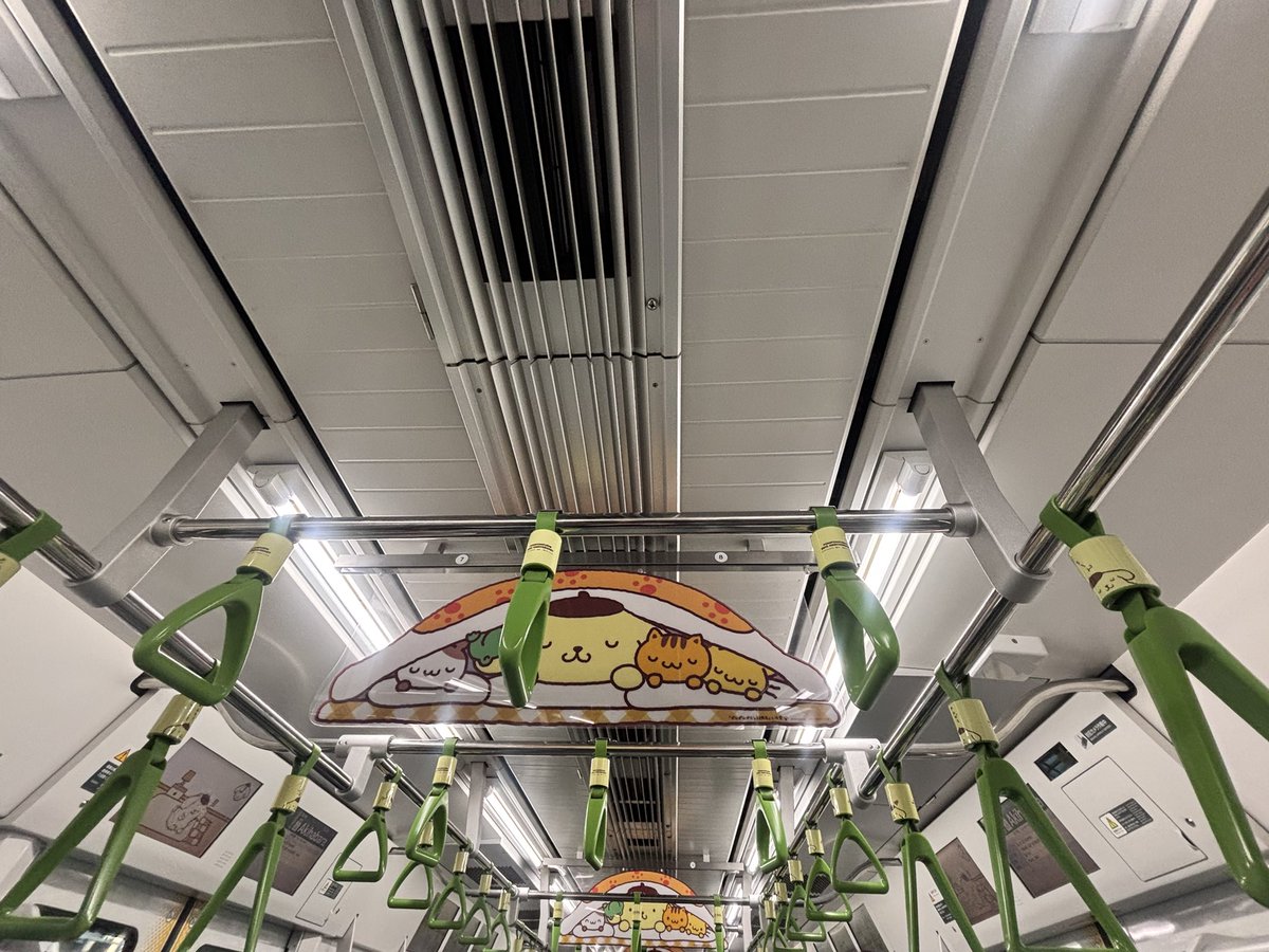 れーな tweet media