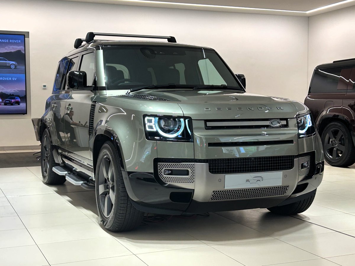 Pentland Land Rover tweet media