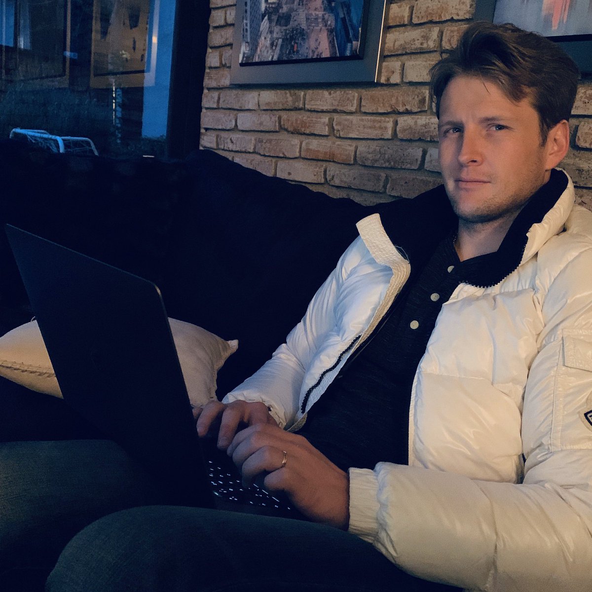 Raúl Brindis tweet media