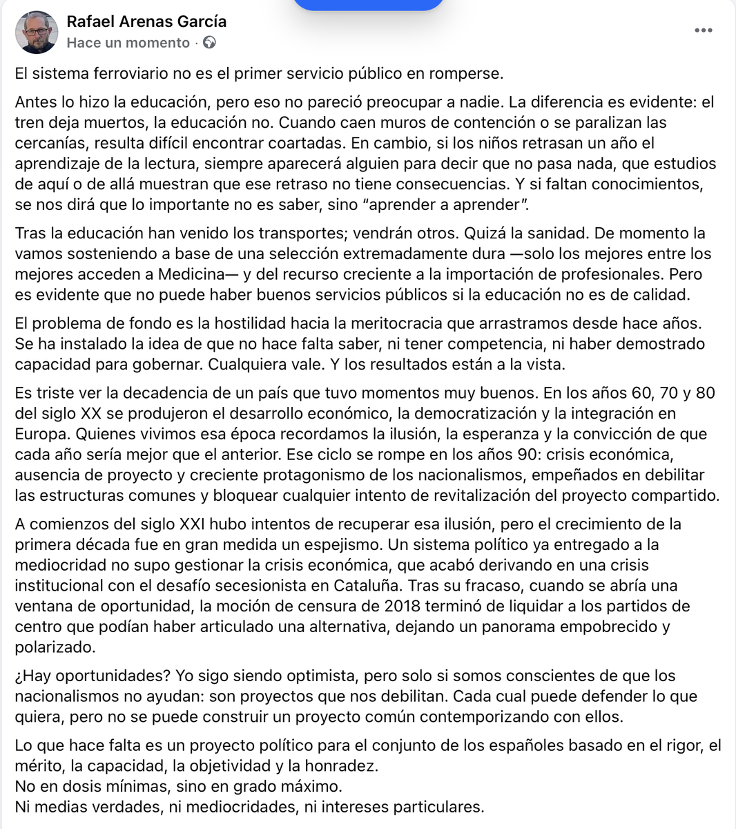 Rafaelarenasgar's tweet photo. Cuando la educación se degrada, siempre hay coartadas:
“no pasa nada”, “aprender a aprender”, “los estudios dicen…”.
Pero sin educación de calidad no hay buenos servicios públicos.

Lo que estamos pagando es la hostilidad hacia el mérito, la capacidad y el rigor. https://t.co/naZq0dY5bK