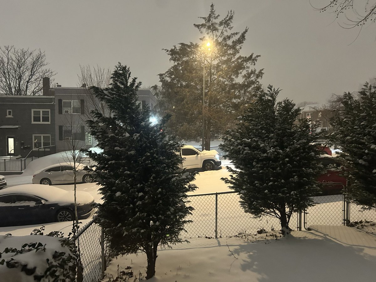 We have snow! ❄️