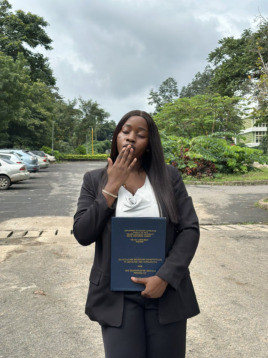 Oluwafunmibi🦋 tweet media