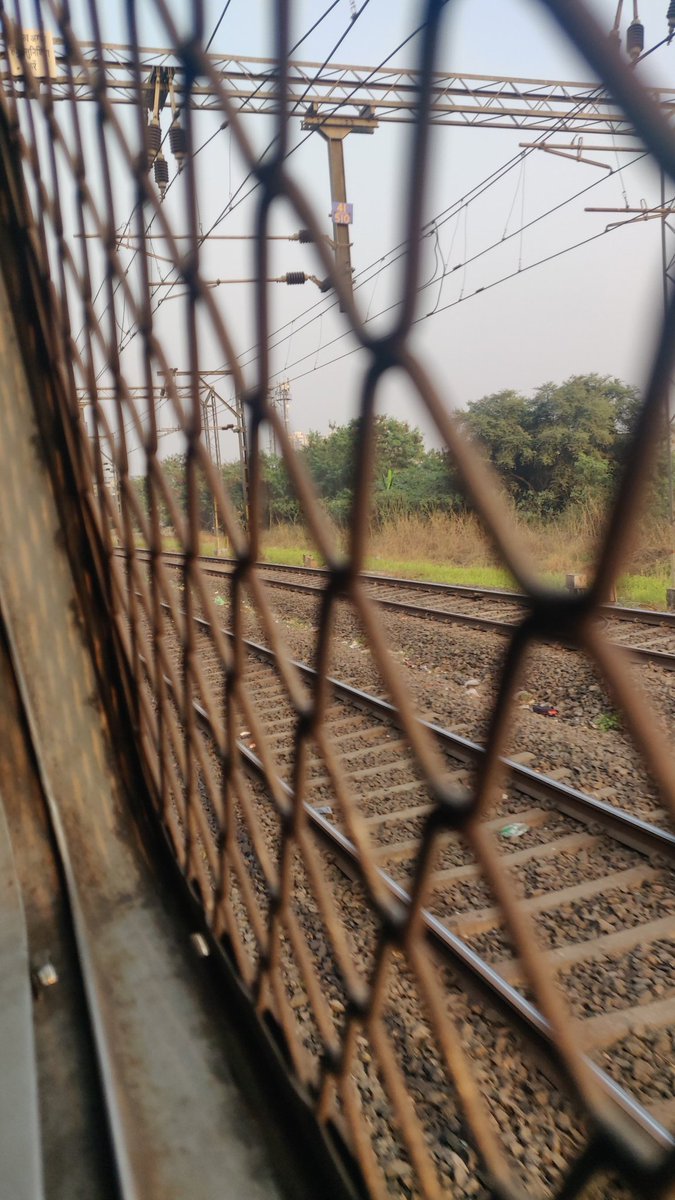 mumbai trains.........  .