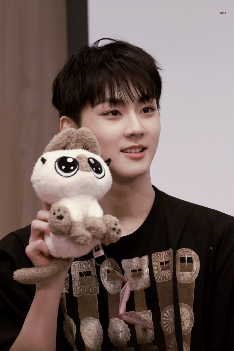 FFFFFF_0209's tweet image. 260125
Aladin

#JUNGWON #양정원 #정원 #ジョンウォン
#엔하이픈 #ENHYPEN