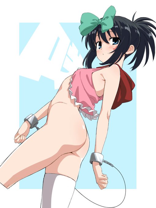 ひんちち露出デカリボン雀士