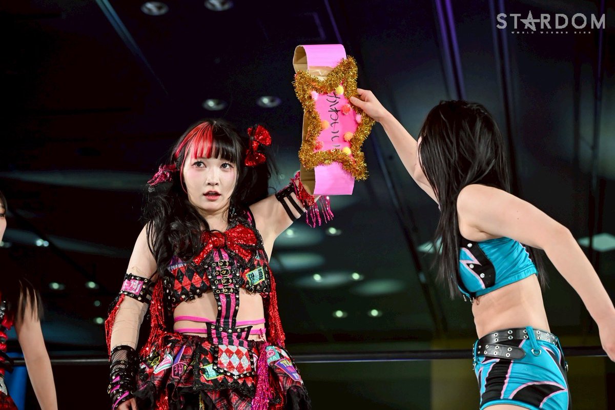 maki_itoh's tweet image. 勝ってスターダムに残ってお金を稼ぐんだから‼️‼️💦💦😡😡😡