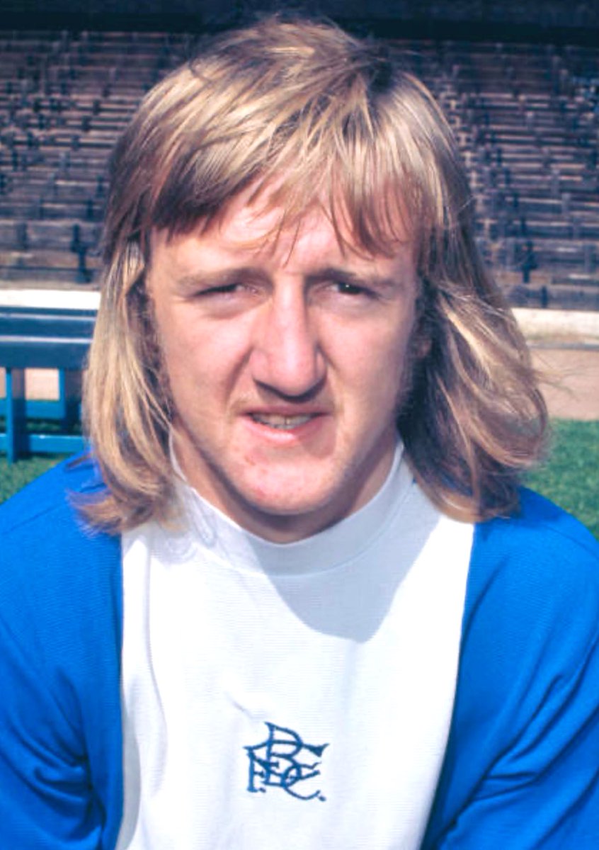 Football Back Then ⚽️🏐⚽️ tweet media