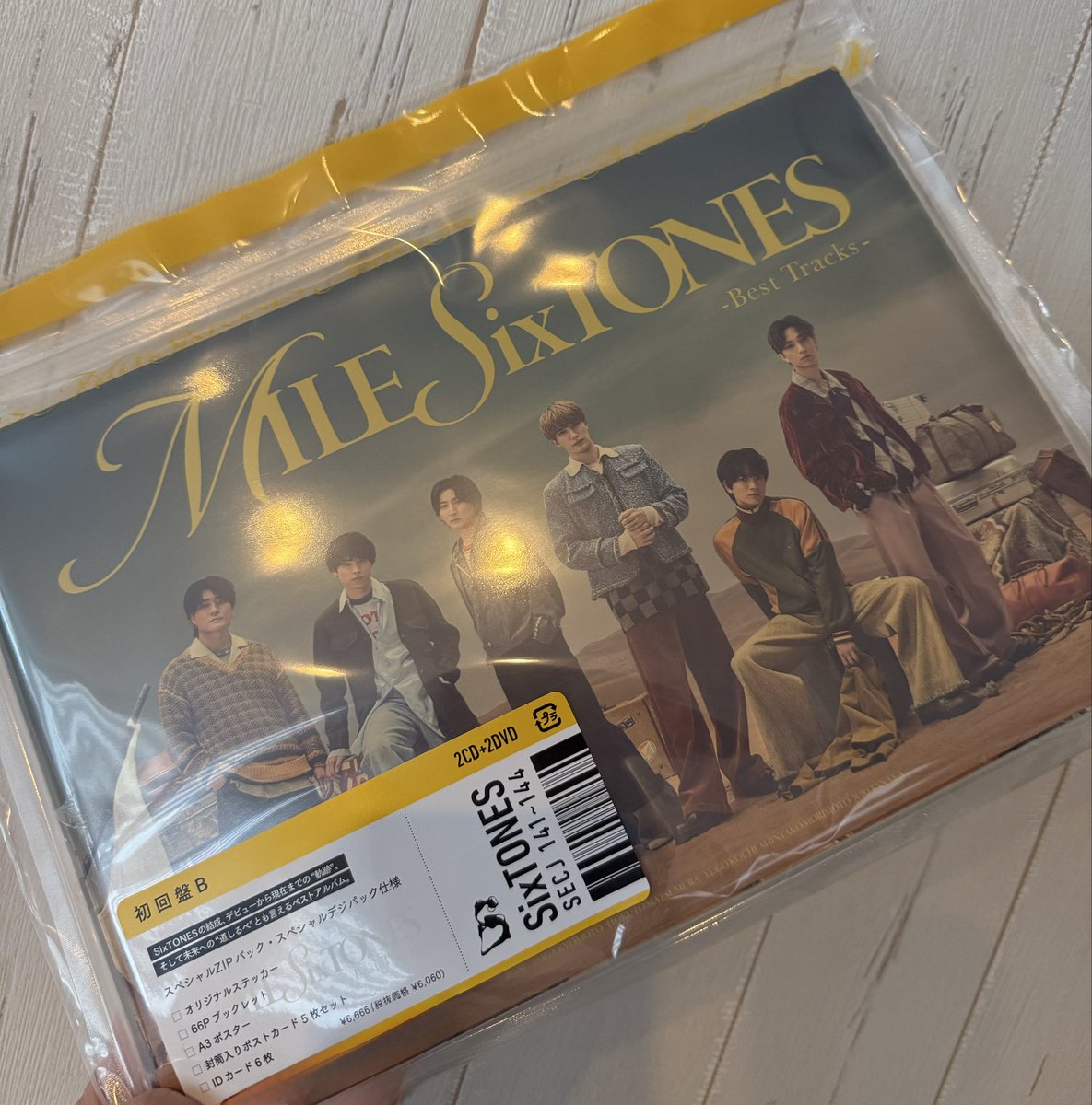 SMAPのBattery カバー聴きたくて
初回盤Bも買ってしまったもんねぇ💛🦔💎

とっても素敵なカバーでした🥹
かっこよかった🫶🏻

#SixTONES_MILESixTONES