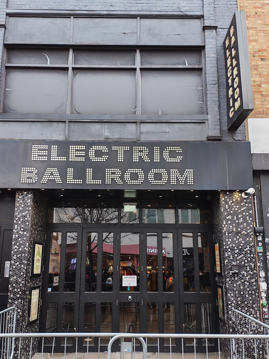 shahanshahan's tweet image. Not even 24 hours &amp;amp; I'm back at @EBallroomCamden already awaiting watching @ThisIs_Progress for the first time!

#BirthdayXXXVII