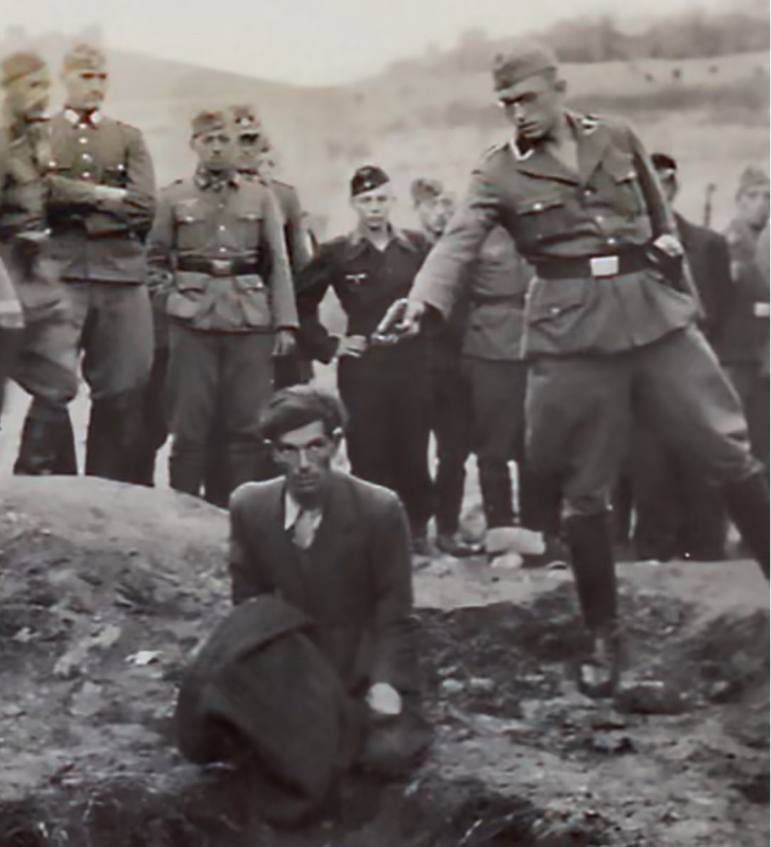 WUTangKids's tweet image. "Those who cannot remember the past are condemned to repeat it" - George Santayana