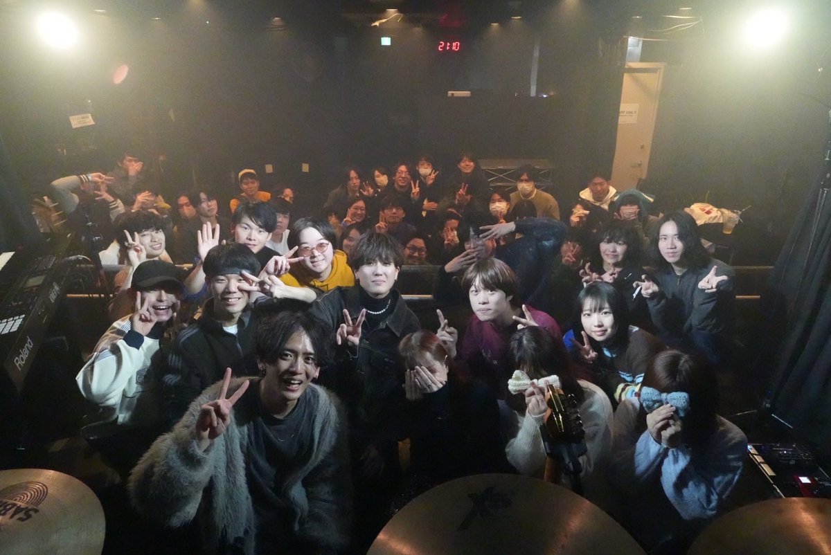 平日のモンブラン tweet media