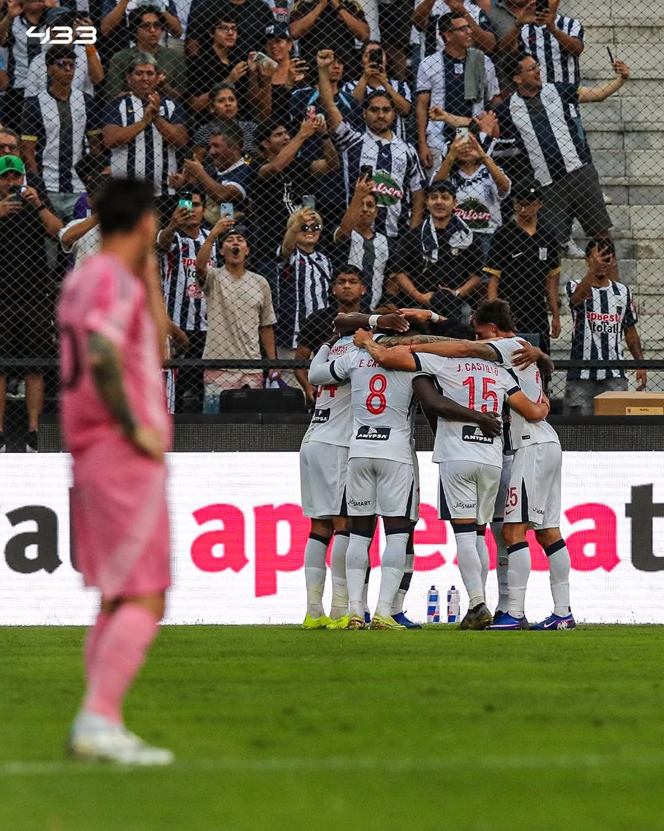 El Blog Íntimo tweet media