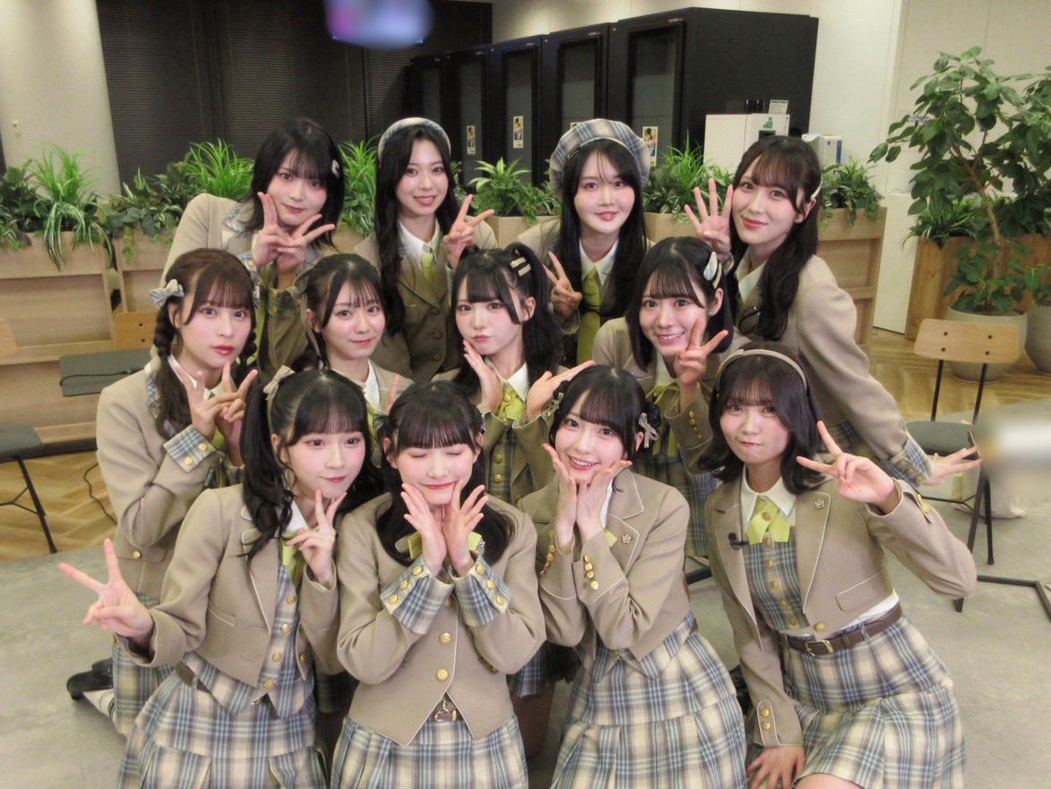 ニアジョイ4周年コンサート ♡ FC先行受付は今日の23:59までです！ FC