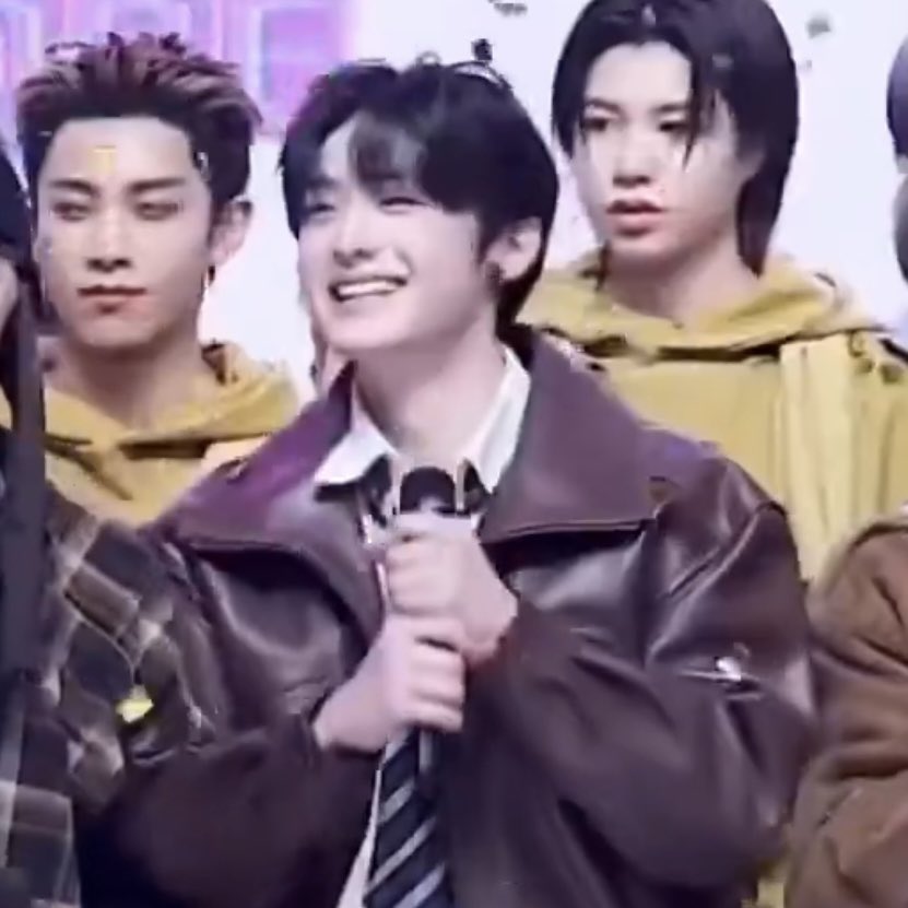 sanghteon's tweet image. 🥺🧡